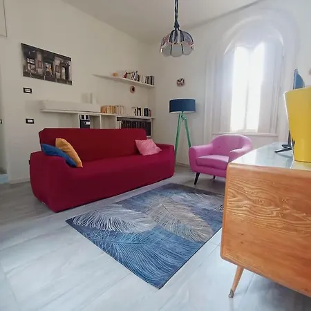 Διαμέρισμα L'appartamento Storico Dal Design Moderno