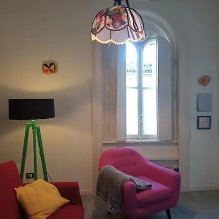 L'appartamento Storico Dal Design Moderno شقة فينْتْسا