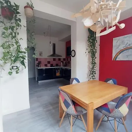 L'appartamento Storico Dal Design Moderno شقة